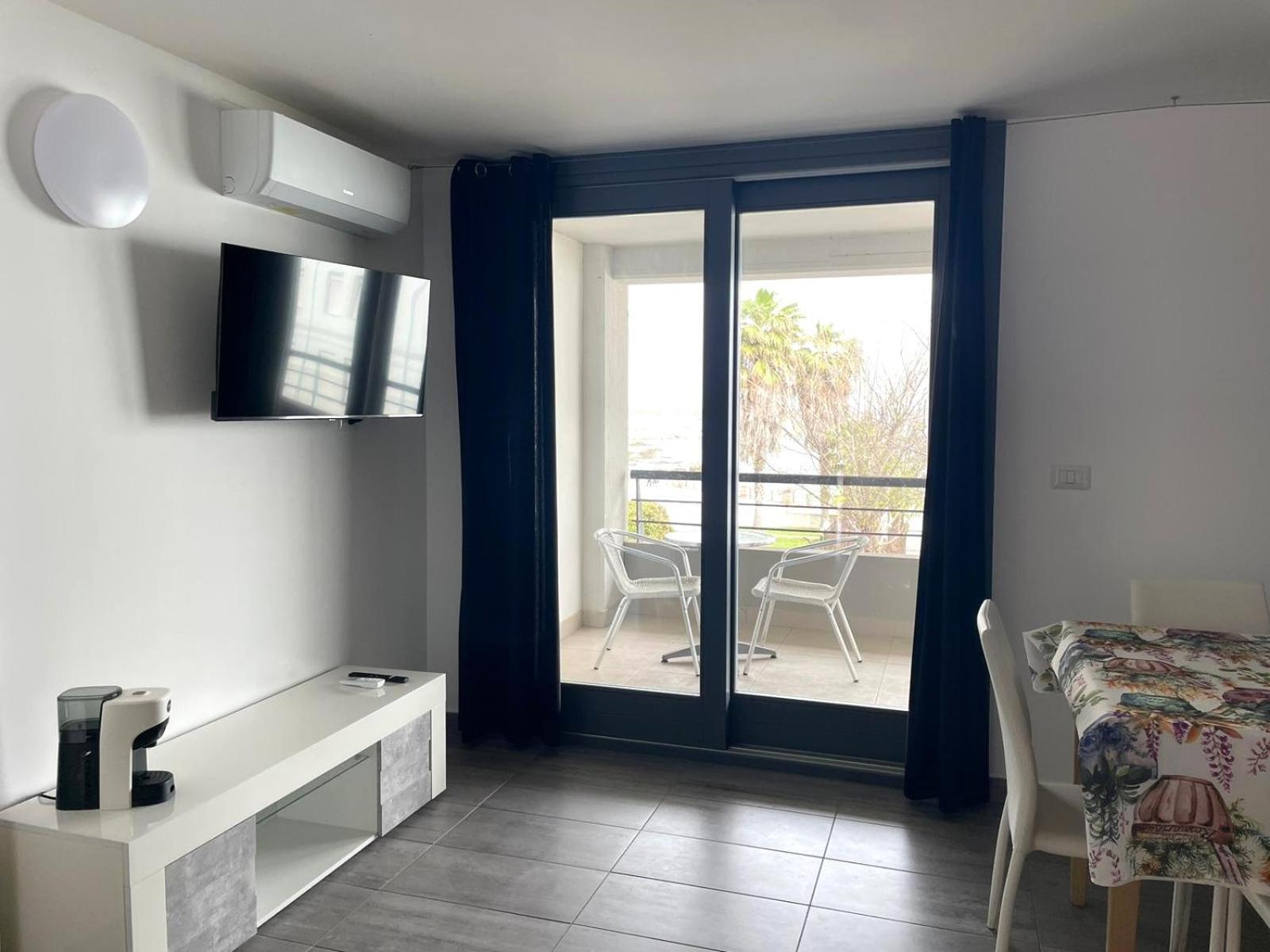 Casa Vacanza Acquamarina Porto Torres Esterno foto